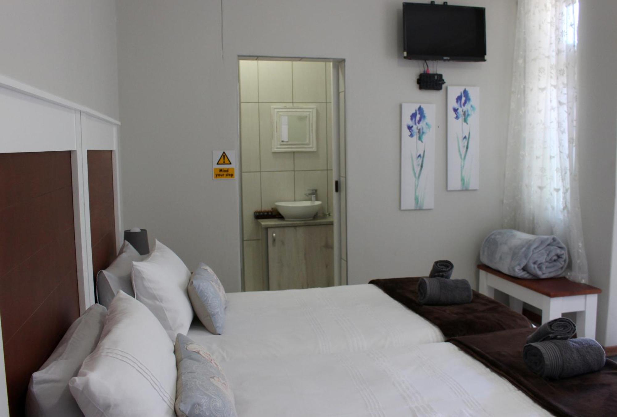 Hotel Tranquility Self Catering Lüderitz Zewnętrze zdjęcie