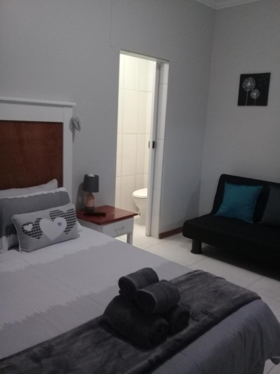 Hotel Tranquility Self Catering Lüderitz Zewnętrze zdjęcie