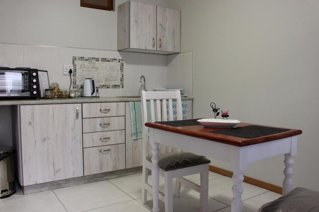 Hotel Tranquility Self Catering Lüderitz Zewnętrze zdjęcie